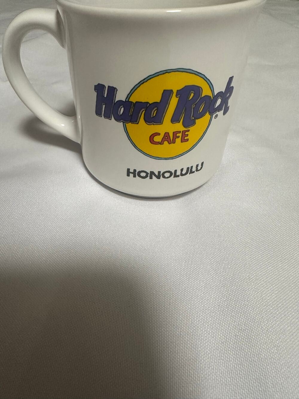 Vintage ceramic mug from Hard Rock Cafe Honolulu